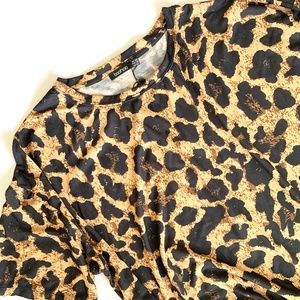 Boohoo Women's Oversized Leopard Print Top NWT